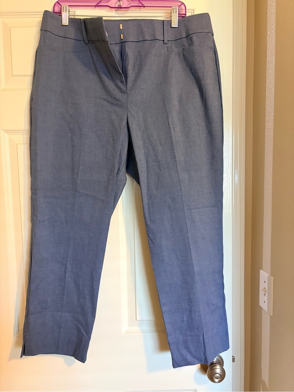 LOFT Curvy Cropped Pants in Navy Blue - Picture 2 of 6